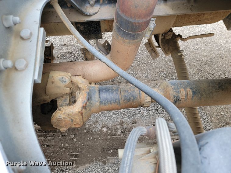 image for item JE9929 1992 Ford Aero Max L9000  water truck