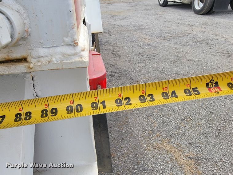 image for item JE9929 1992 Ford Aero Max L9000  water truck