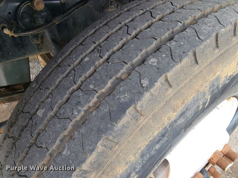 image for item JE9929 1992 Ford Aero Max L9000  water truck