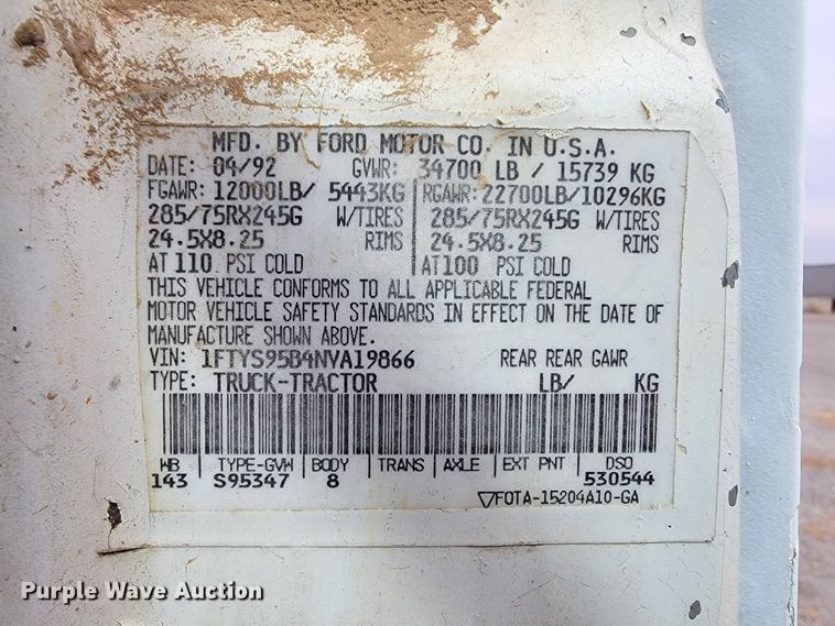 image for item JE9929 1992 Ford Aero Max L9000  water truck