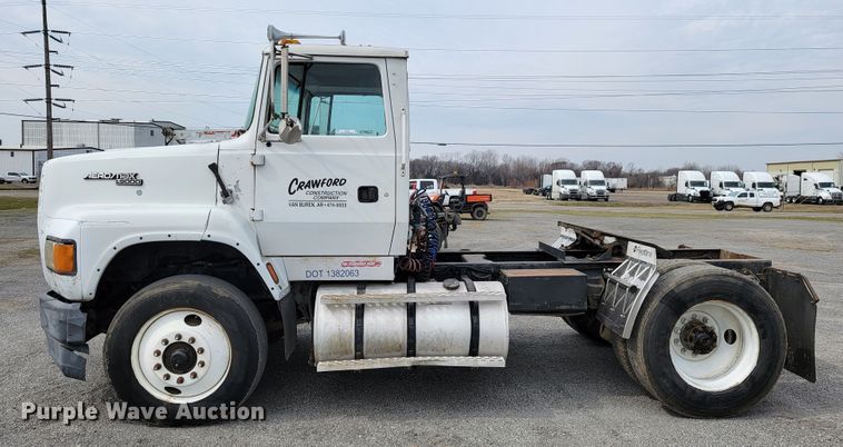 image for item JE9933 1992 Ford Aeromax I9000  semi truck