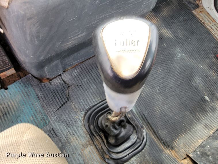 image for item JE9933 1992 Ford Aeromax I9000  semi truck