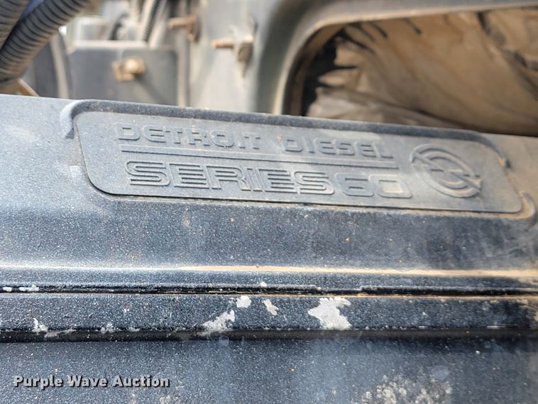 image for item JE9933 1992 Ford Aeromax I9000  semi truck