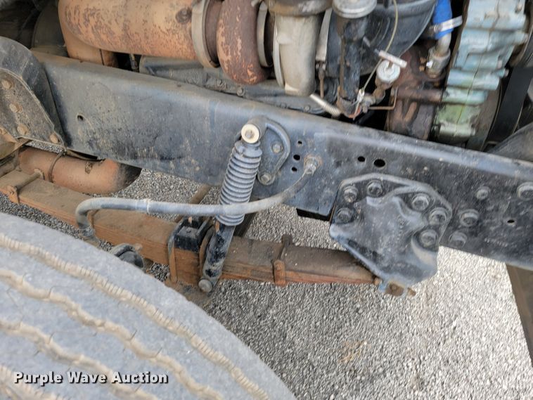 image for item JE9933 1992 Ford Aeromax I9000  semi truck