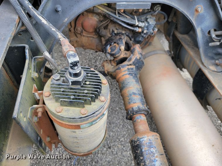 image for item JE9933 1992 Ford Aeromax I9000  semi truck