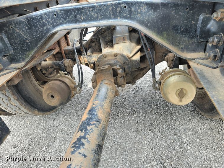 image for item JE9933 1992 Ford Aeromax I9000  semi truck