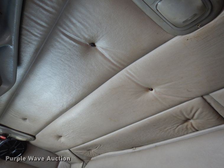 image for item JK9525 2001 Peterbilt 379  semi truck