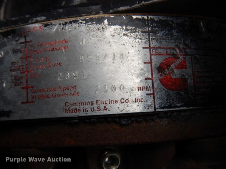 image for item JK9525 2001 Peterbilt 379  semi truck