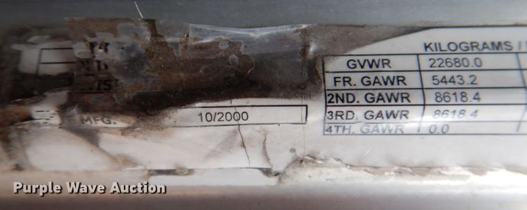 image for item JK9525 2001 Peterbilt 379  semi truck