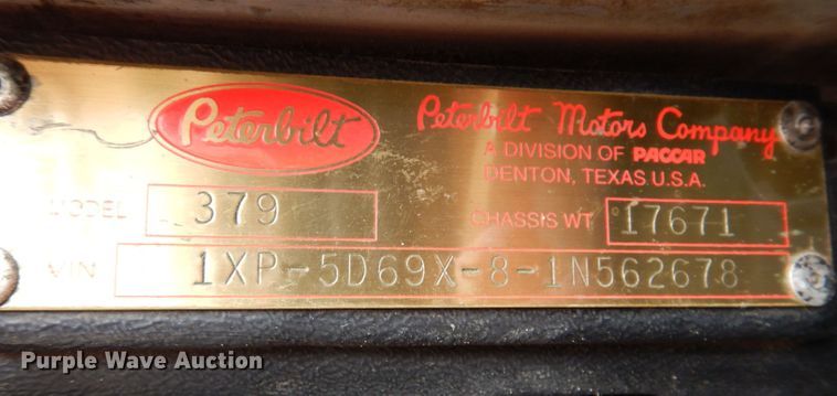 image for item JK9525 2001 Peterbilt 379  semi truck