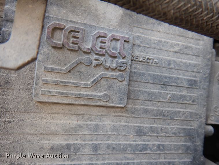 image for item JK9532 2000 Volvo VN  semi truck