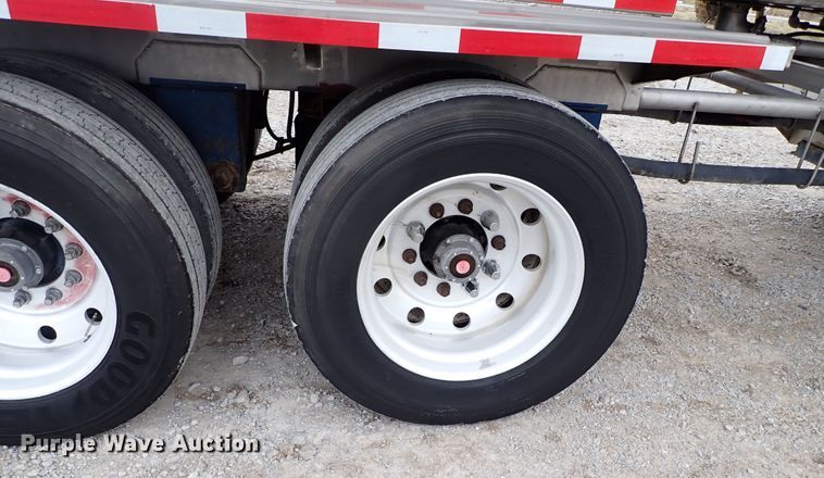 image for item JN9241 1990 Heil  tank trailer