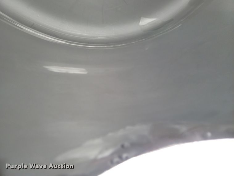 image for item JN9241 1990 Heil  tank trailer