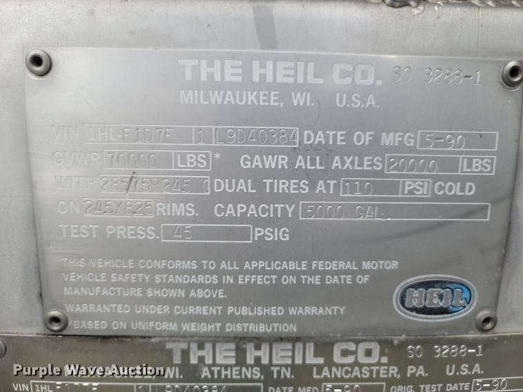 image for item JN9241 1990 Heil  tank trailer