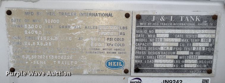 image for item JN9242 2001 Heil 99-0-1568  pneumatic dry bulk trailer