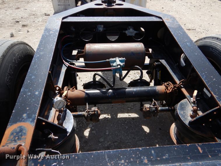 image for item LJ9817 1999 Liddell L50B  lowboy equipment trailer