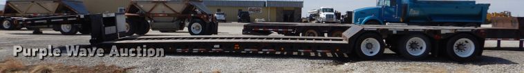image for item LJ9821 2014 Fontaine Renegade LX40  lowboy equipment trailer