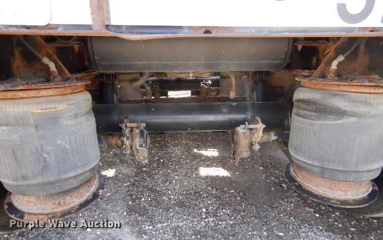 image for item LJ9821 2014 Fontaine Renegade LX40  lowboy equipment trailer