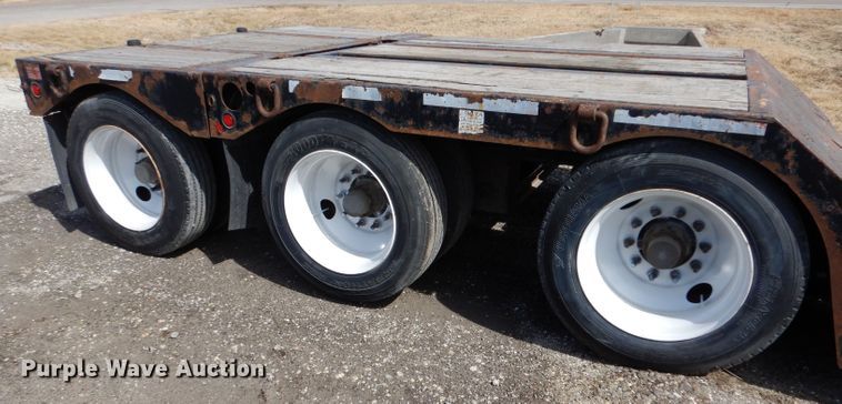 image for item LJ9821 2014 Fontaine Renegade LX40  lowboy equipment trailer