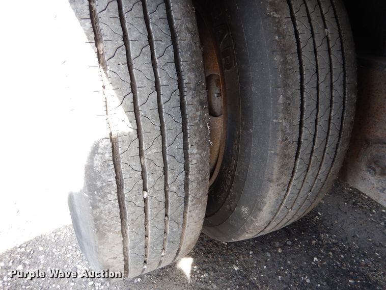 image for item LJ9821 2014 Fontaine Renegade LX40  lowboy equipment trailer