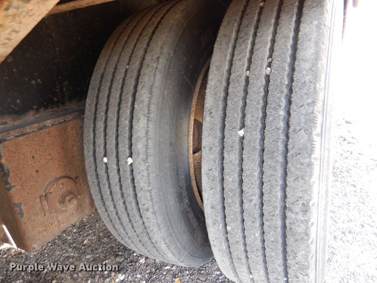 image for item LJ9821 2014 Fontaine Renegade LX40  lowboy equipment trailer