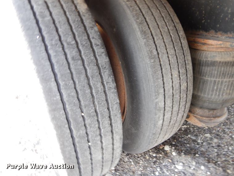 image for item LJ9821 2014 Fontaine Renegade LX40  lowboy equipment trailer