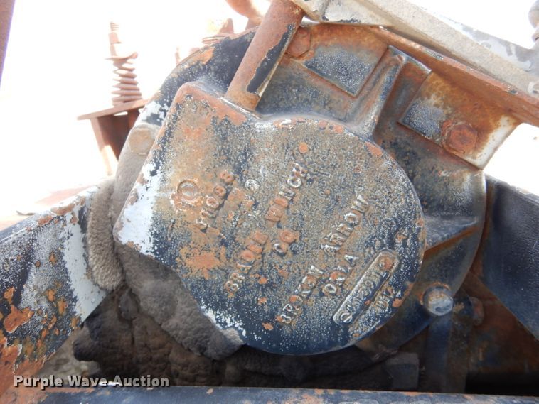 image for item LJ9822 2006 Ledwell LW48 HT2-10-PB  drop deck equipment trailer