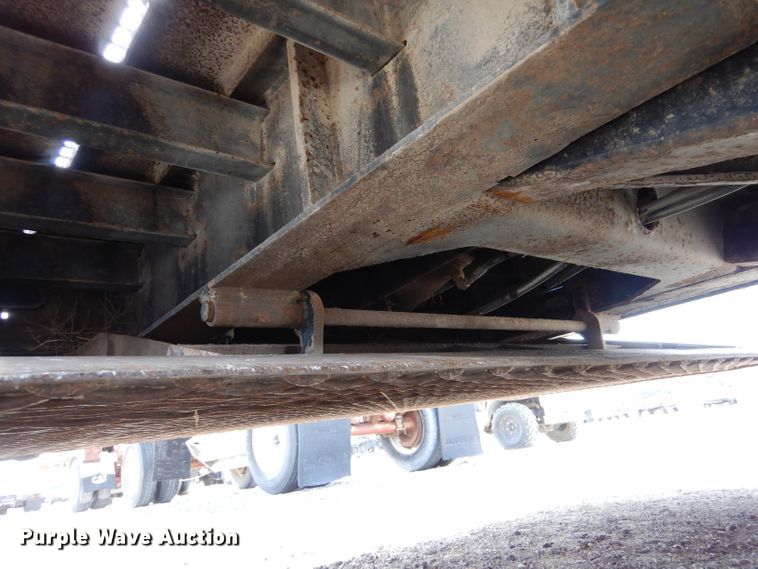 image for item LJ9822 2006 Ledwell LW48 HT2-10-PB  drop deck equipment trailer