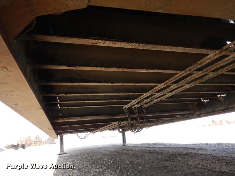 image for item LJ9822 2006 Ledwell LW48 HT2-10-PB  drop deck equipment trailer