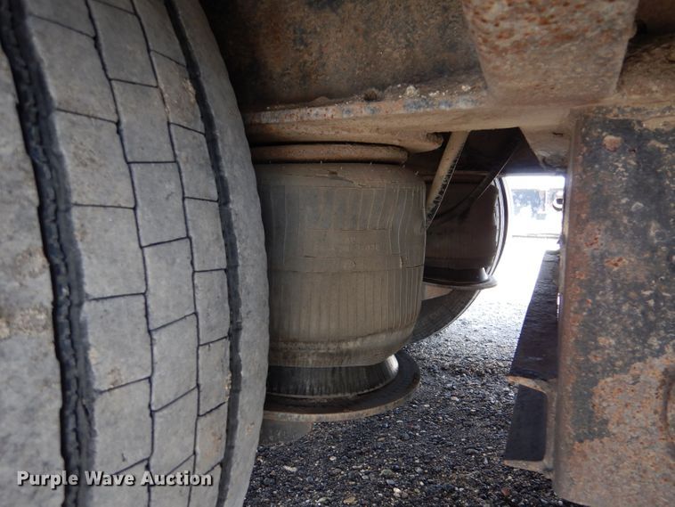 image for item LJ9822 2006 Ledwell LW48 HT2-10-PB  drop deck equipment trailer