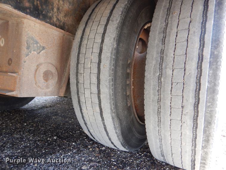 image for item LJ9822 2006 Ledwell LW48 HT2-10-PB  drop deck equipment trailer