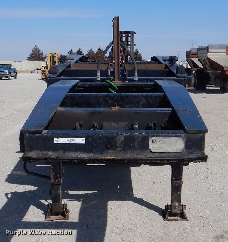 image for item LJ9828 1996 Trail King 130  lowboy equipment trailer