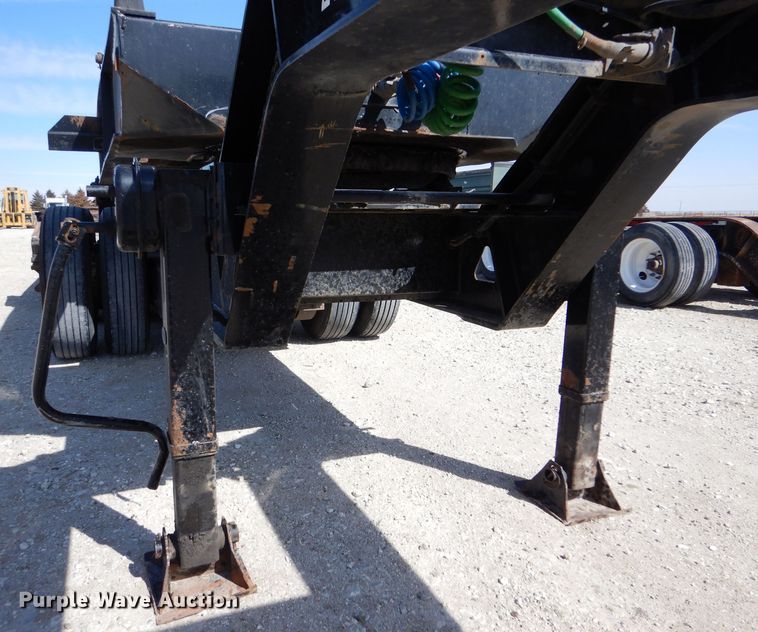 image for item LJ9828 1996 Trail King 130  lowboy equipment trailer