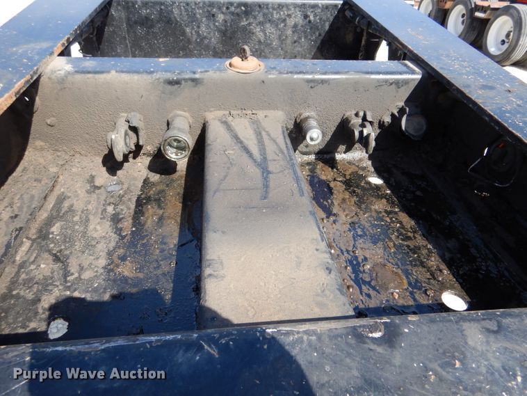 image for item LJ9828 1996 Trail King 130  lowboy equipment trailer