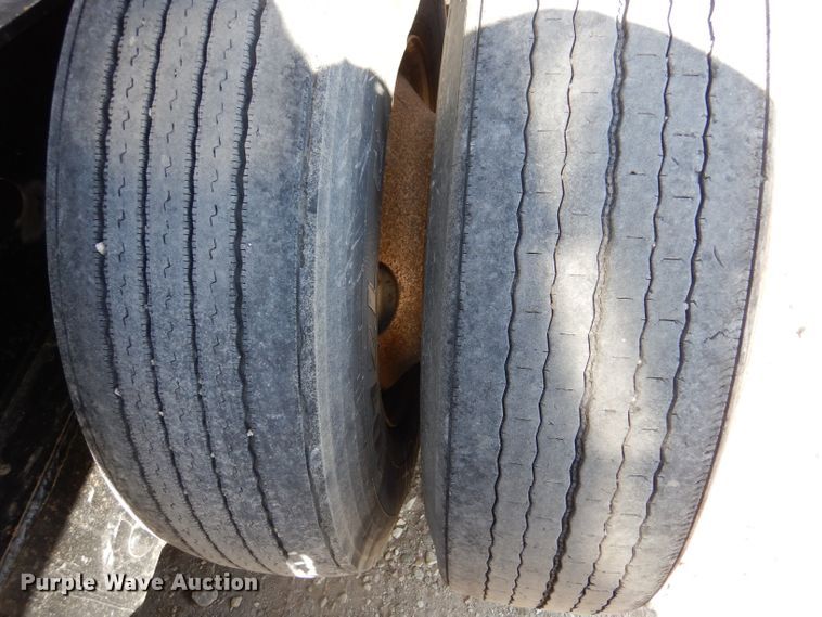 image for item LJ9828 1996 Trail King 130  lowboy equipment trailer