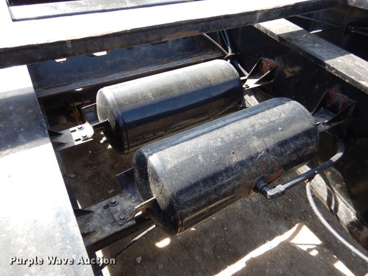 image for item LJ9828 1996 Trail King 130  lowboy equipment trailer