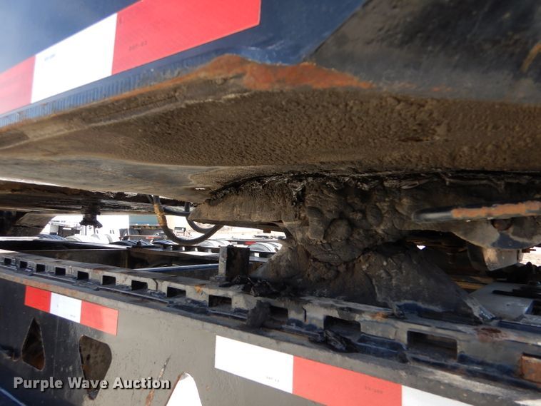 image for item LJ9828 1996 Trail King 130  lowboy equipment trailer