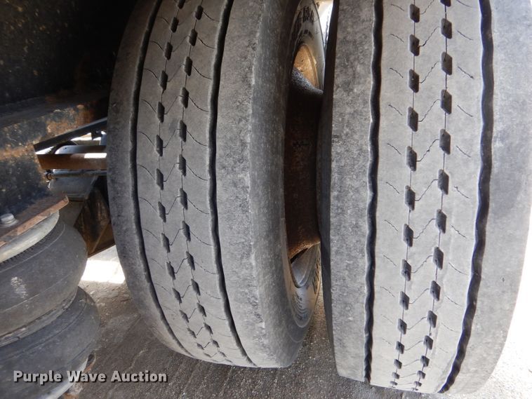 image for item LJ9828 1996 Trail King 130  lowboy equipment trailer