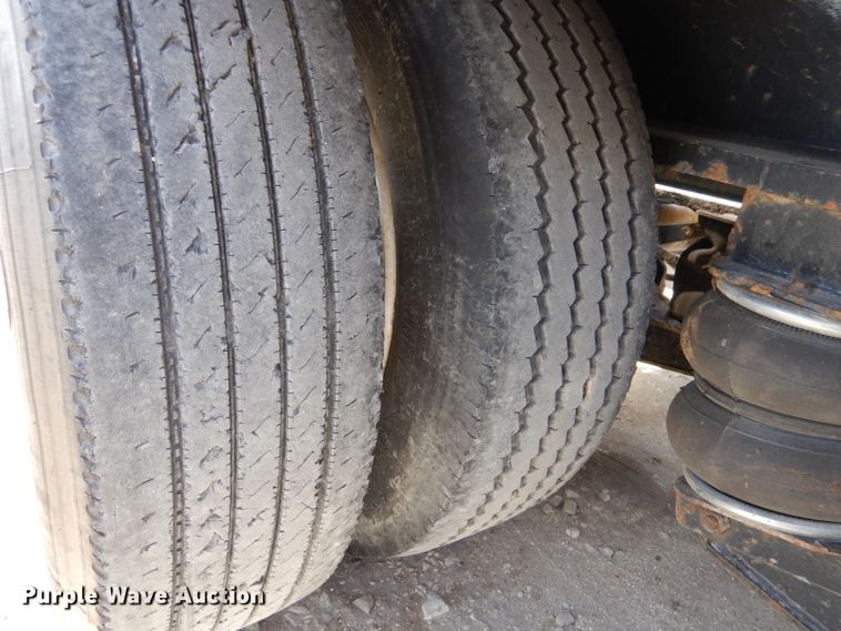 image for item LJ9828 1996 Trail King 130  lowboy equipment trailer