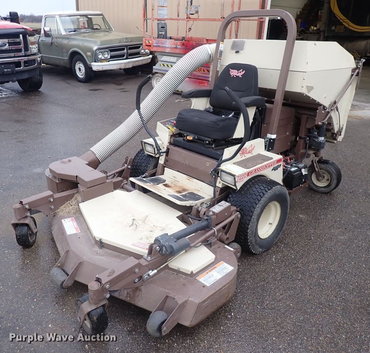 image for item DC4032 Grasshopper 722D  ZTR lawn mower