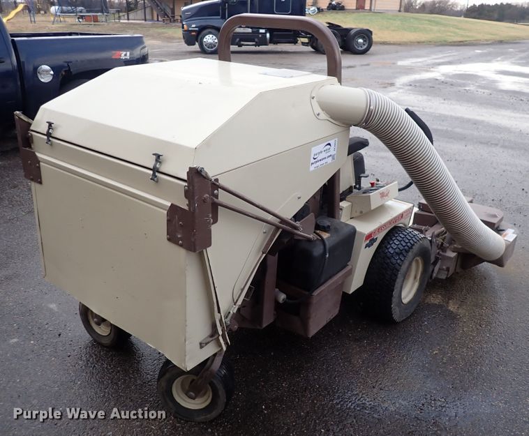 image for item DC4032 Grasshopper 722D  ZTR lawn mower