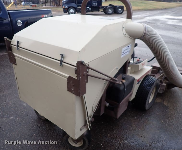 image for item DC4032 Grasshopper 722D  ZTR lawn mower