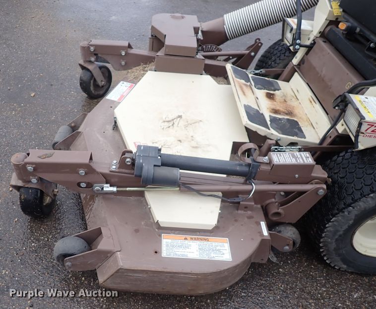 image for item DC4032 Grasshopper 722D  ZTR lawn mower