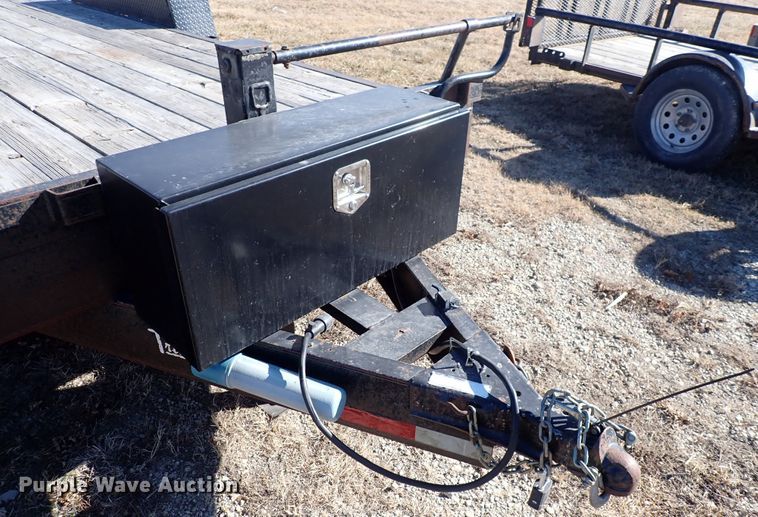image for item DC4153 2009 Trailmaster  utility trailer