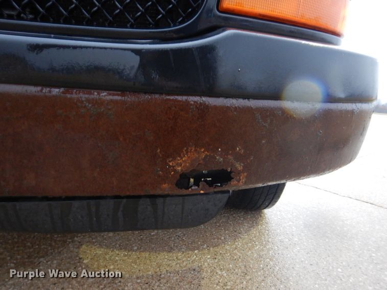 image for item DH8218 2008 Chevrolet Express 3500  box truck