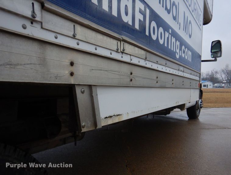 image for item DH8218 2008 Chevrolet Express 3500  box truck