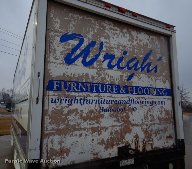 image for item DH8218 2008 Chevrolet Express 3500  box truck