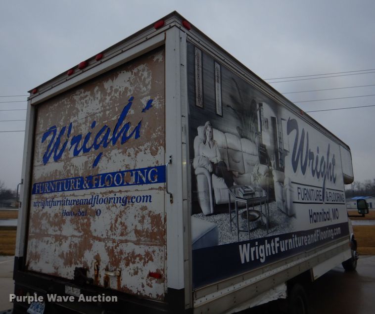 image for item DH8218 2008 Chevrolet Express 3500  box truck