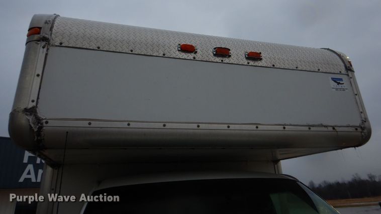 image for item DH8218 2008 Chevrolet Express 3500  box truck