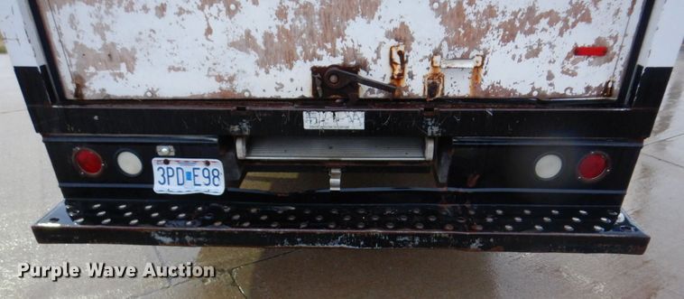 image for item DH8218 2008 Chevrolet Express 3500  box truck